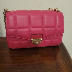 Micheal kors : Soho large quilted leather shoulder bag pink  9.75w x 6.5h x 3.5d